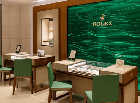 劳力士手表玻璃有雾气是怎么回事